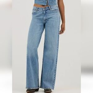 Wrangler Blue Low Rise Flare Wide Leg Jeans 27